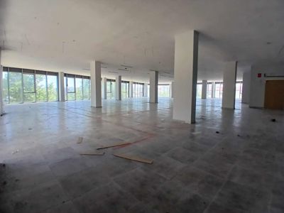 SANCAKTEPEDE GENİŞ CEPHE 1.750 m² DÜKKAN+DEPO+KAPALI OTOPARK — fotoğraf 23