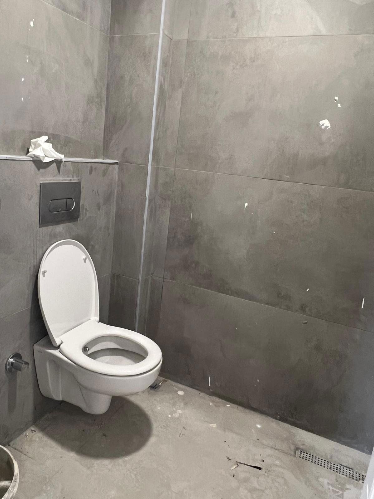 SANCAKTEPE SAMANDIRA METRO MEYDANINDA KİRALIK 175 M2 OFİS KATI