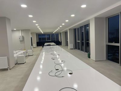 SAMANDIRA METRO İSTASYON MEYDANDA KİRALIK 360 M2 OFİS KATLARI — fotoğraf 2