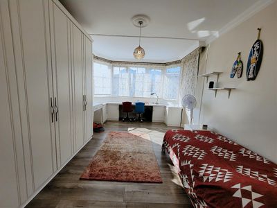 SANCAKTEPE ALİCE VİLLAGE PROJESİNDE SATILIK 6+2 4 KATLI — fotoğraf 3