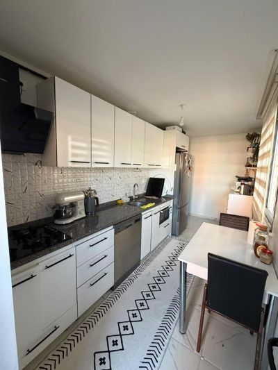 SANCAKTEPE ABDURRAHMANGAZİ MAH EBVN BANYOLU 2+1 SATILIK DAİRE — fotoğraf 6