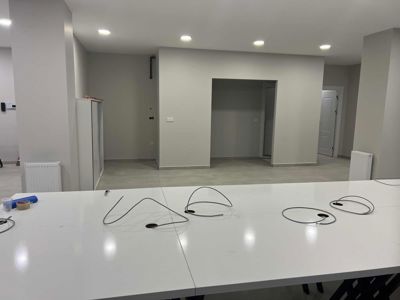 SAMANDIRA METRO İSTASYON MEYDANDA KİRALIK 360 M2 OFİS KATLARI — fotoğraf 24