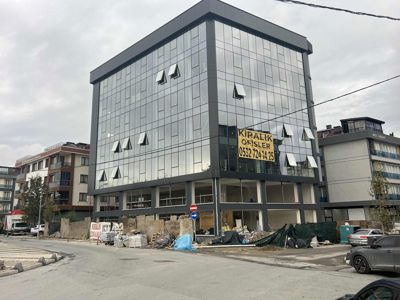 SAMANDIRA METRO İSTASYON MEYDANDA KİRALIK 360 M2 OFİS KATLARI — fotoğraf 22