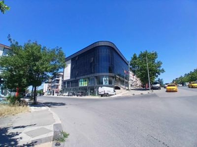SANCAKTEPEDE GENİŞ CEPHE 1.750 m² DÜKKAN+DEPO+KAPALI OTOPARK — fotoğraf 11
