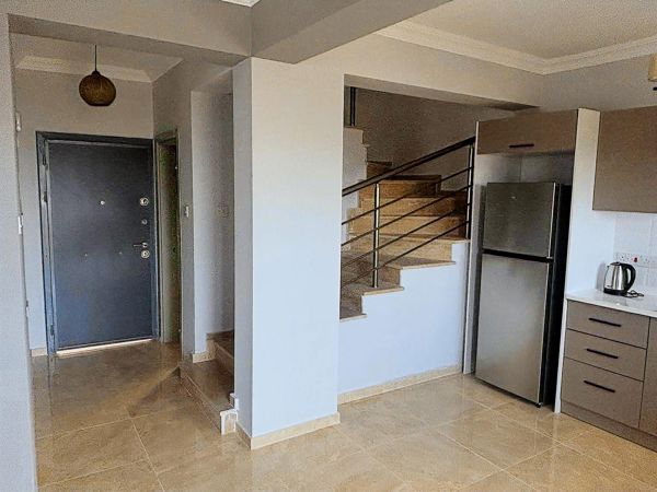 KIBRIS GİRNE MERKEZ ÇATALKÖY DE HAZIR BİTMİŞ SATILIK 3+1 VİLLA — fotoğraf 3