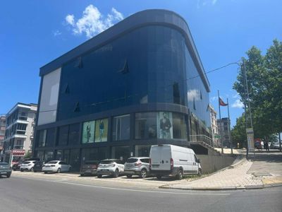 SANCAKTEPEDE GENİŞ CEPHE 1.750 m² DÜKKAN+DEPO+KAPALI OTOPARK — fotoğraf 18
