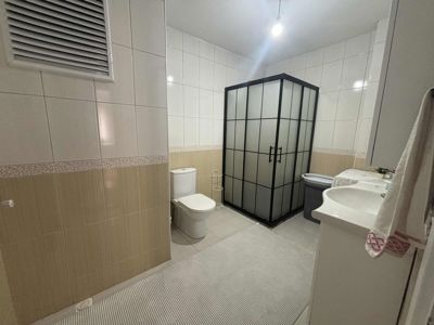 SARIGAZİ MAHALLESİNDE SİTE İÇİNDE 6+2 DUBLEKS DAİRE — fotoğraf 2