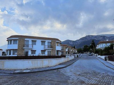 KIBRIS GİRNE MERKEZ ÇATALKÖY DE HAZIR BİTMİŞ SATILIK 3+1 VİLLA — fotoğraf 32