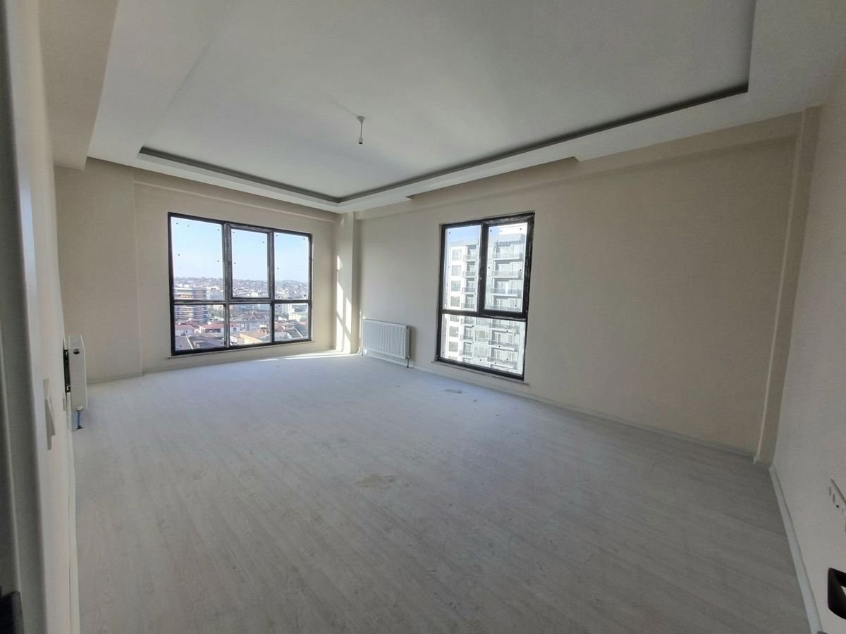 SANCAKTEPE SATILIK 3+1 DAİRE HAVUZLU SİTE SIFIR ÇİFT BANYO