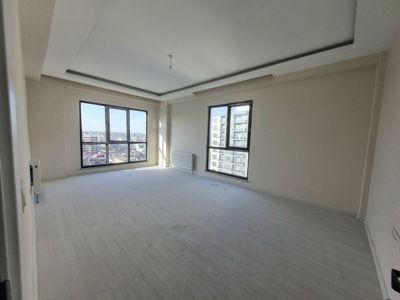 SANCAKTEPE SATILIK 3+1 DAİRE HAVUZLU SİTE SIFIR ÇİFT BANYO
