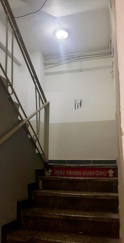 ÜMRANİYE ÇARŞI MERKEZ ALEMDAĞ CAD. ÜSTÜ BOŞ 1.KAT OFİS BÜRO DEPO — fotoğraf 26
