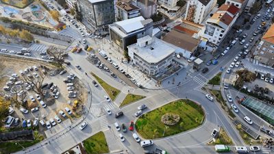 SANCAKTEPE SAMANDIRA METRO İSTASYONU MEYDANDA KİRALIK OFİSLER — fotoğraf 2