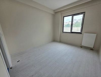 SANCAKTEPE DE 3+1 SATILIK DAİRE SİTE İÇİNDE