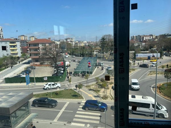 SANCAKTEPE SAMANDIRA METRO İST ASANSÖRÜ ÖNÜ SATILIK 180M2 OFİS — fotoğraf 2