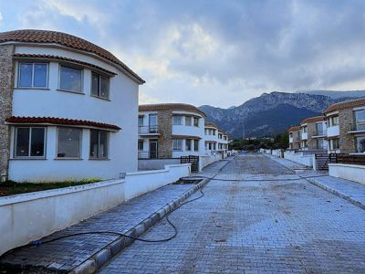 KIBRIS GİRNE MERKEZ ÇATALKÖY DE HAZIR BİTMİŞ SATILIK 3+1 VİLLA — fotoğraf 9