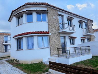 KIBRIS GİRNE MERKEZ ÇATALKÖY DE HAZIR BİTMİŞ SATILIK 3+1 VİLLA — fotoğraf 24