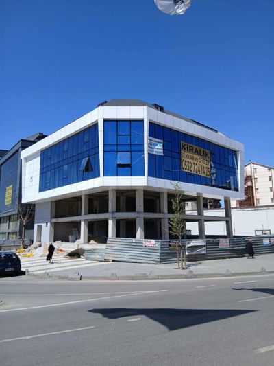 SANCAKTEPE SAMANDIRA METRO İSTASYONU MEYDANDA KİRALIK OFİSLER — fotoğraf 13