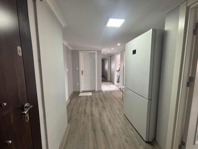 SARIGAZİ MAHALLESİNDE SİTE İÇİNDE 6+2 DUBLEKS DAİRE