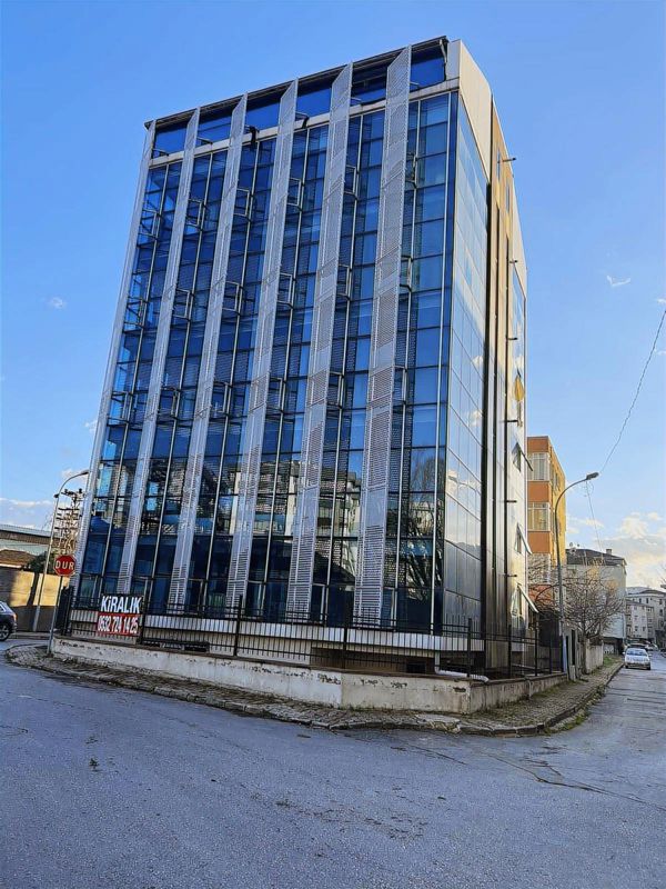 ÇEKMEKÖY TAŞDELEN GİRİŞ OTOBAN YANI KİRALIK 200 M2 OFİS KATI — fotoğraf 5