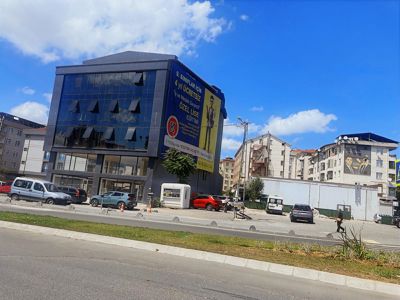 YENİ AÇILAN SAMANDIRA METRO İSTASYONU ÖNÜNDE KİRALIK DÜKKAN — fotoğraf 32